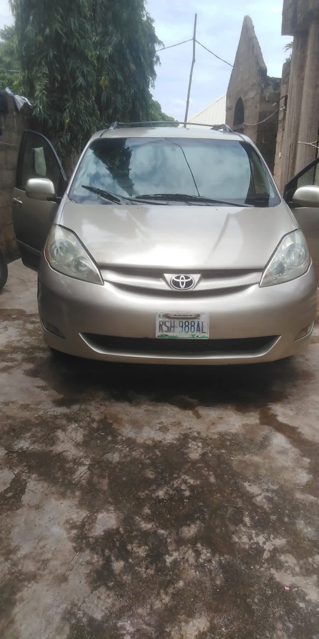 Excellent on wheels Transport and logistics